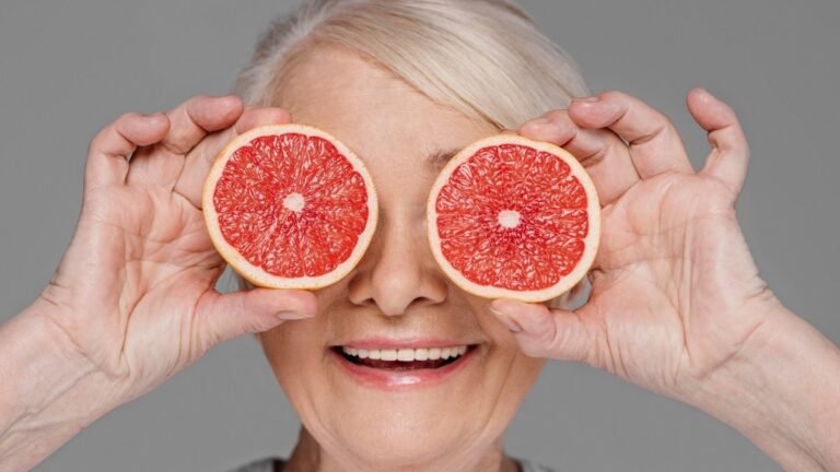How Certain Foods Impact Facial Aging, According to a Plastic Surgeon